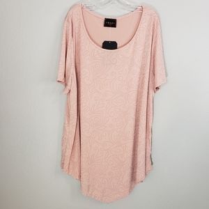NWT Pretty Asymmetrical Plus Size Top 3X